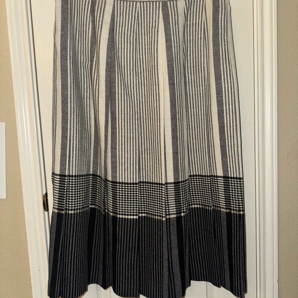 Vintage Koret Career Wool Blend Pleated Women's Skirt